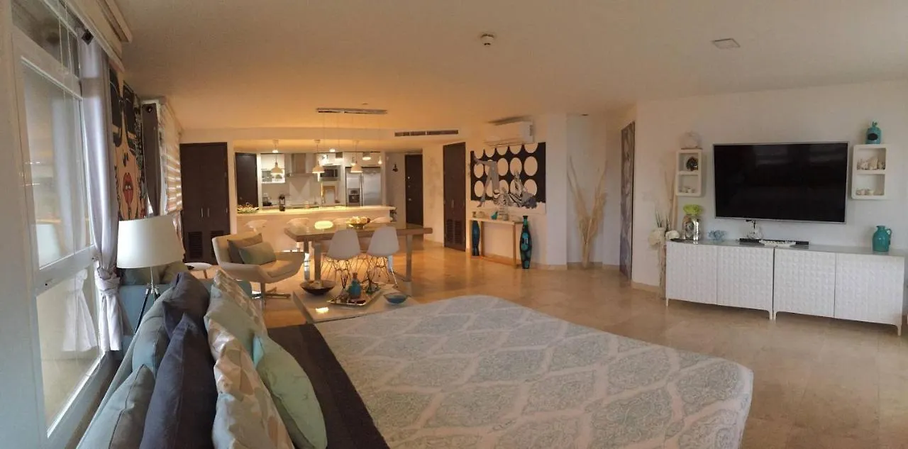 Modern Loft ,Eagle Beach ,Oasis Condo Palm Beach