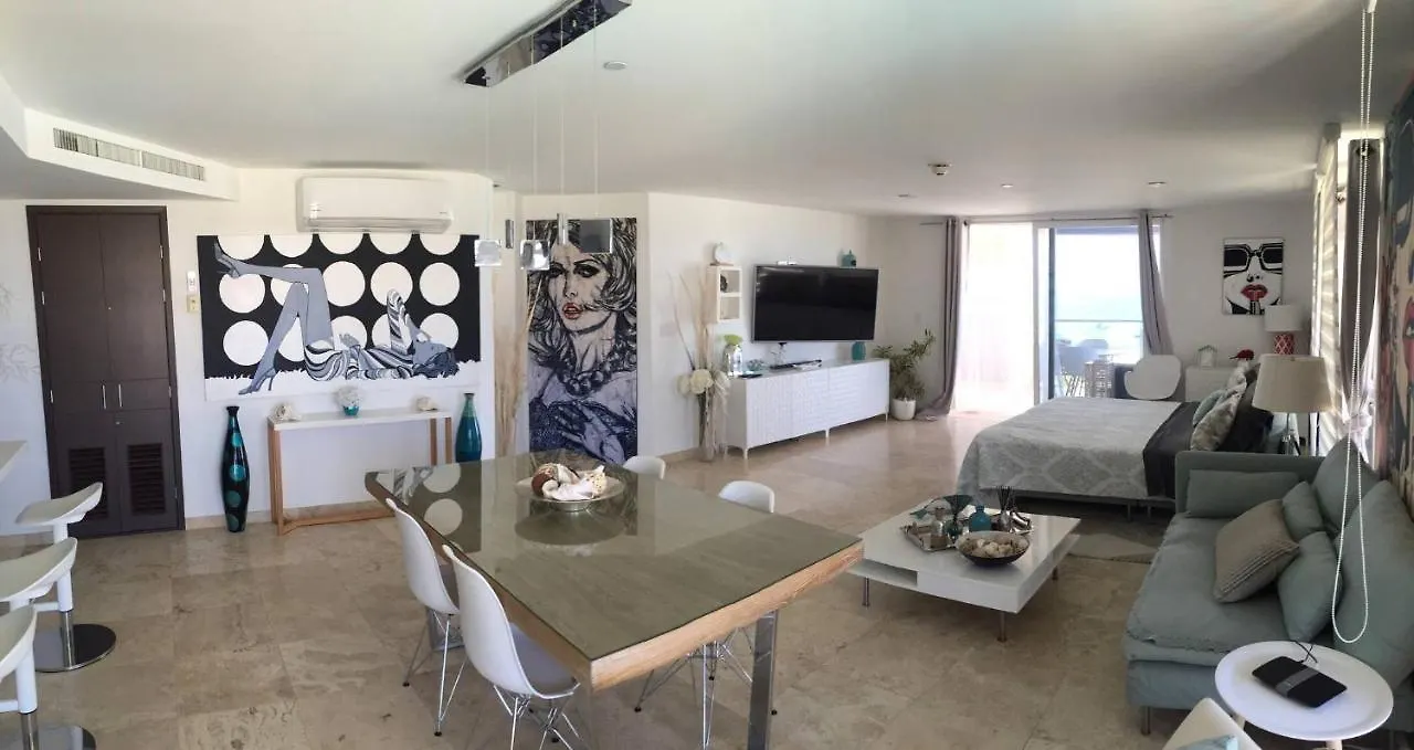 Modern Loft ,Eagle Beach ,Oasis Condo Palm Beach 0*,  Aruba