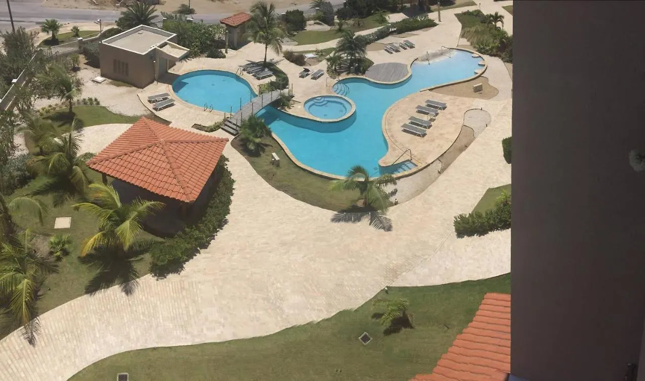 Modern Loft ,Eagle Beach ,Oasis Condo Palm Beach Prázdninový dům
